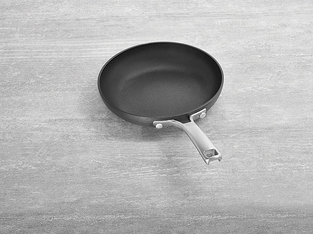 Calphalon 2 Piece Classic Nonstick Frying Pan Set, Grey: Kitchen & Dining