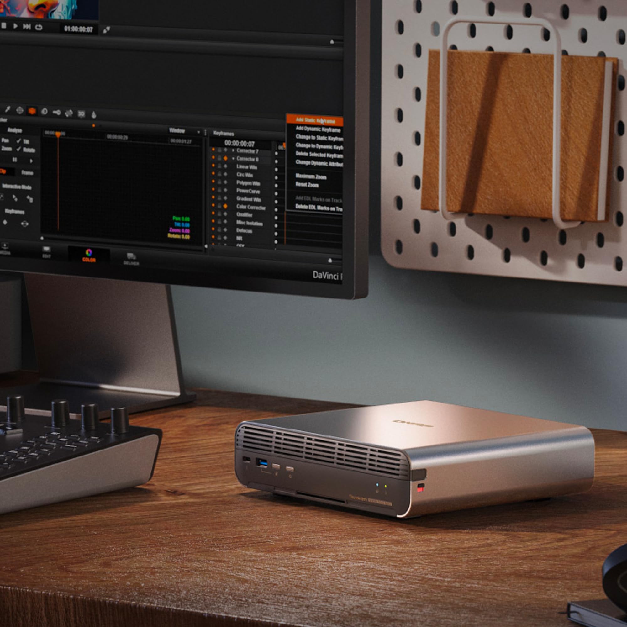 QNAP TBS-h574TX-i5-16G-US 5 Bay High-Performance E1.S All-Flash NASbook with Intel® Core™ Processor, Thunderbolt 4 and 10GbE (5G/2.5G/1G/100M/10M) Network Connectivity (Diskless)