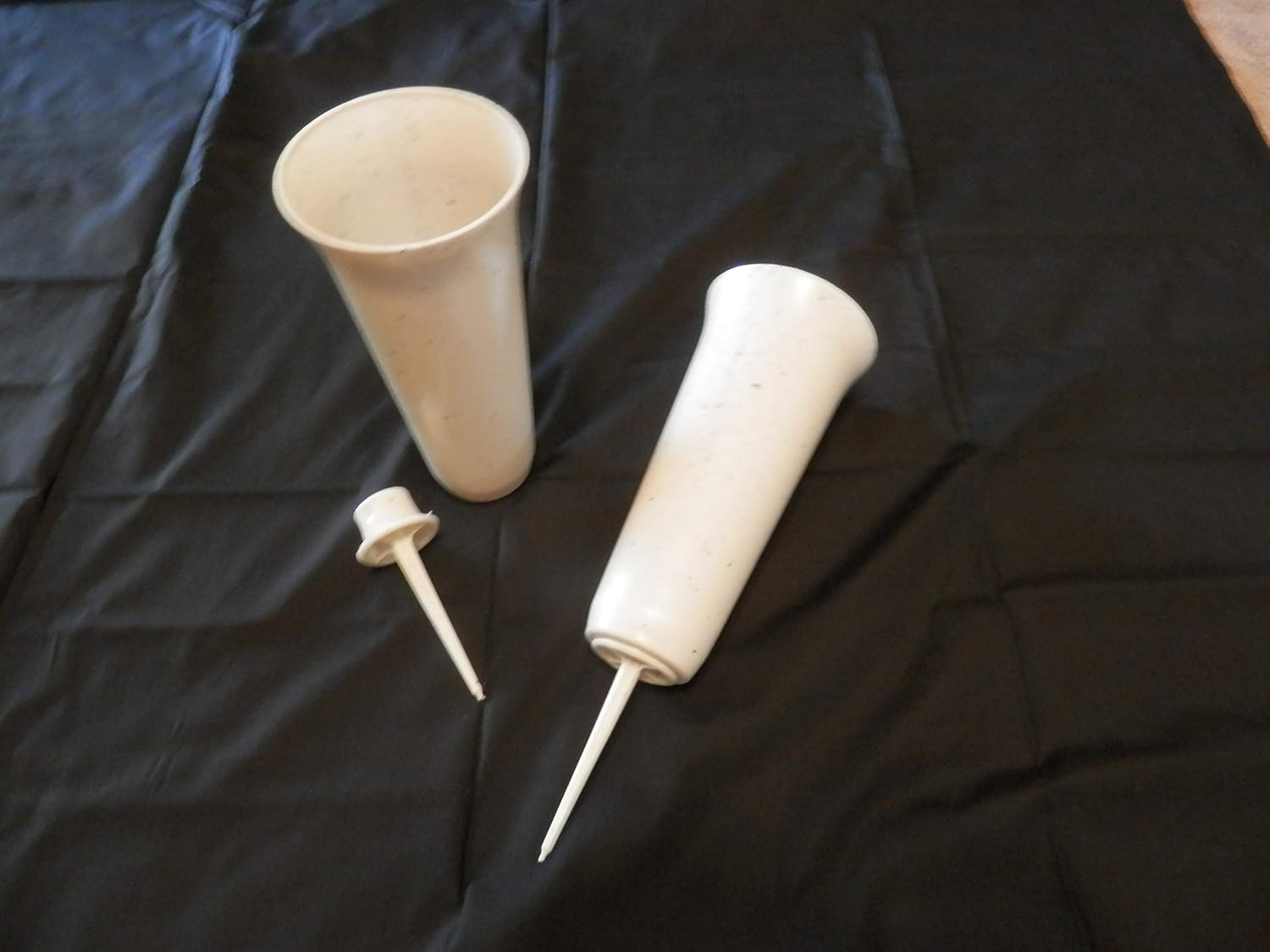 Amazon Com Bulk Pack Plastic Cemetery Vase With Removable Spike