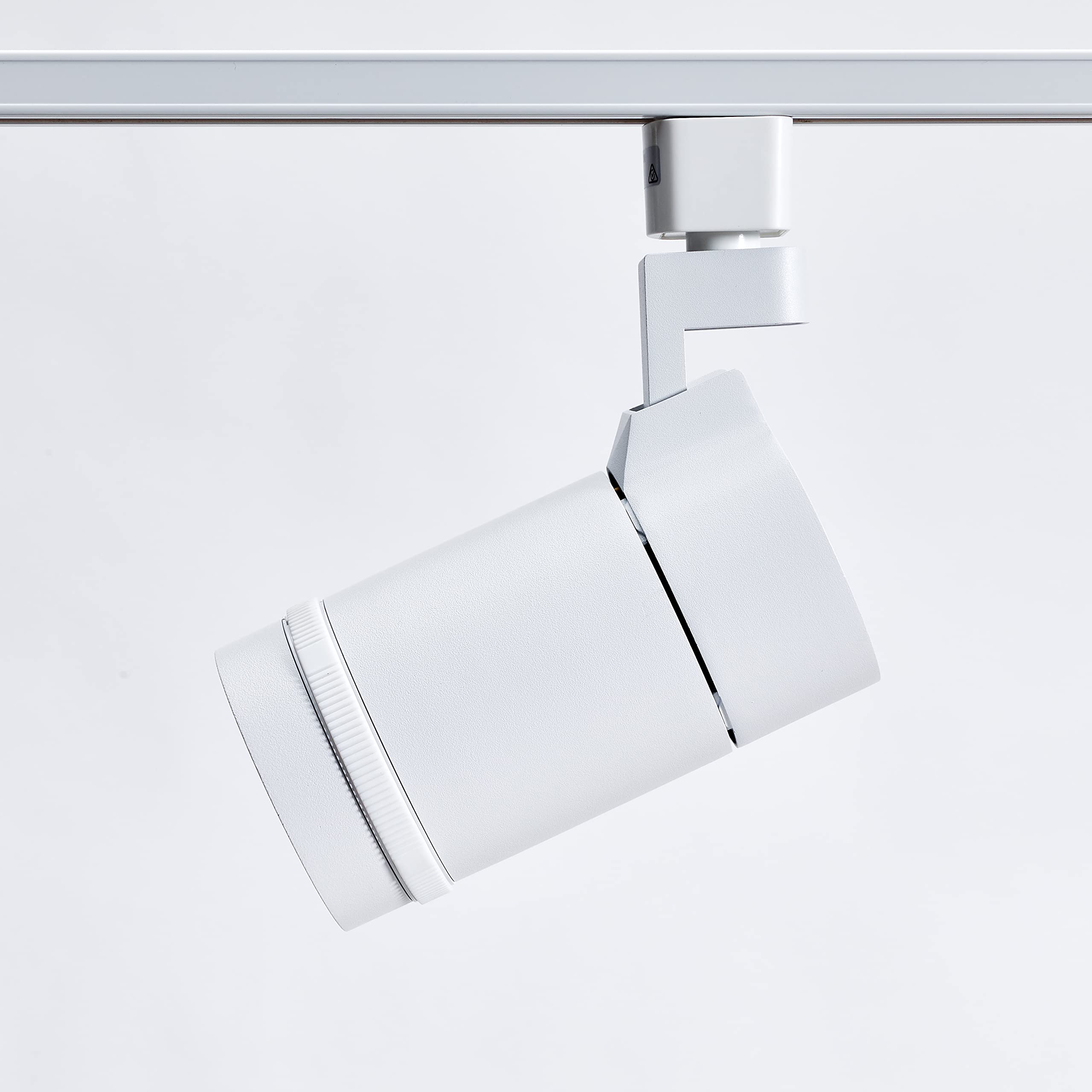 Photo 1 of Zoom-Single Circuit Track Light 120v (White)