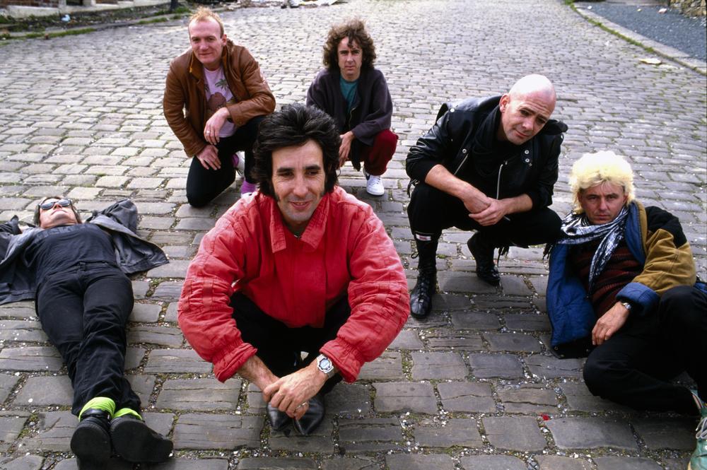 Flying Pickets à écouter ou acheter sur Amazon Music dès maintenant