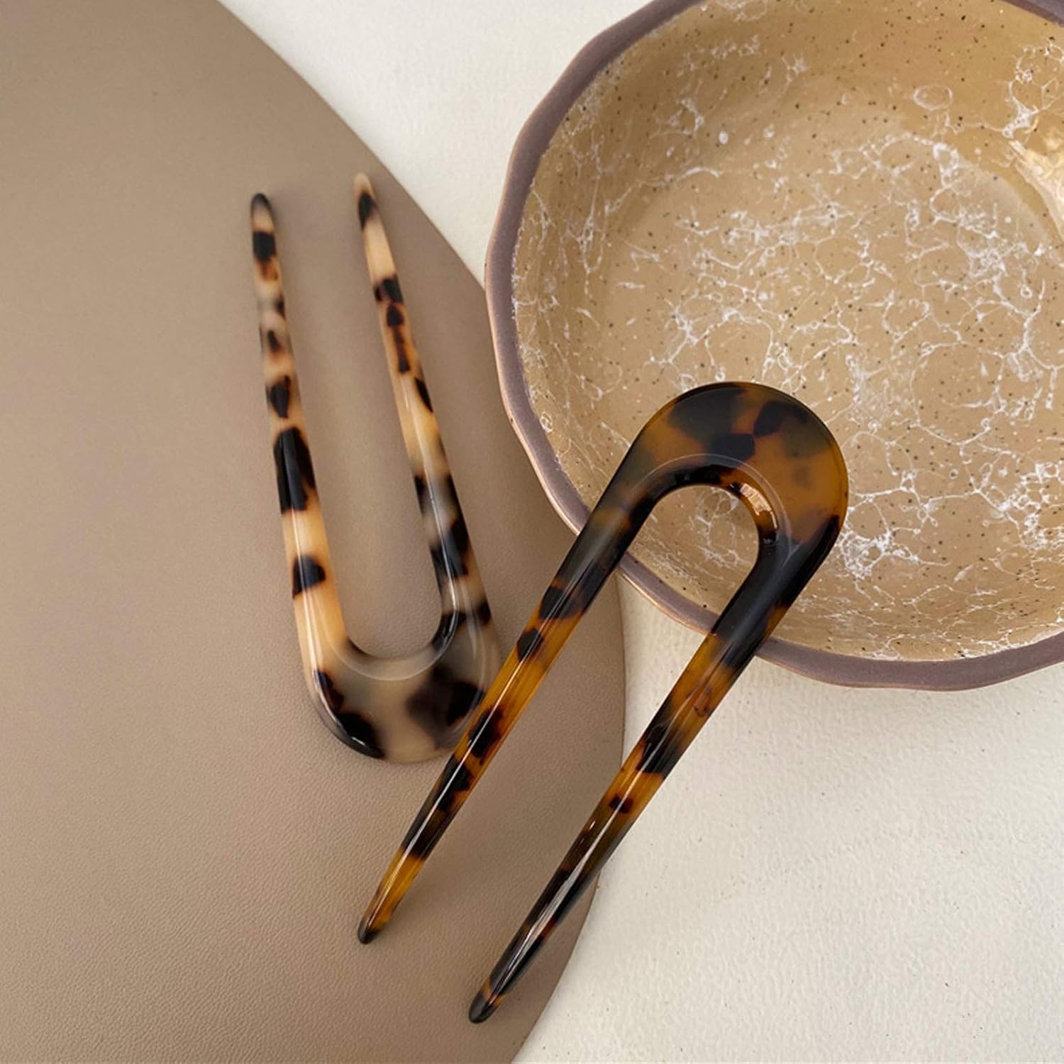 [2 Pack] Benefree French Style Cellulose Acetate Tortoise Shell U Shaped Hair Pin Fork 2 Prong Updo Chignon Pin for Women Girls Hairstyle Accessories（Tortoiseshell and White Tortoiseshell) : Beauty