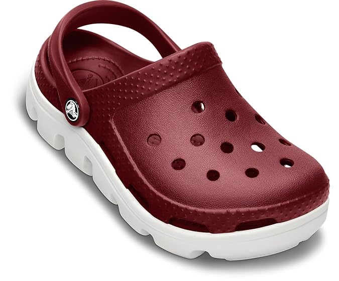 crocs women's duet sport clog