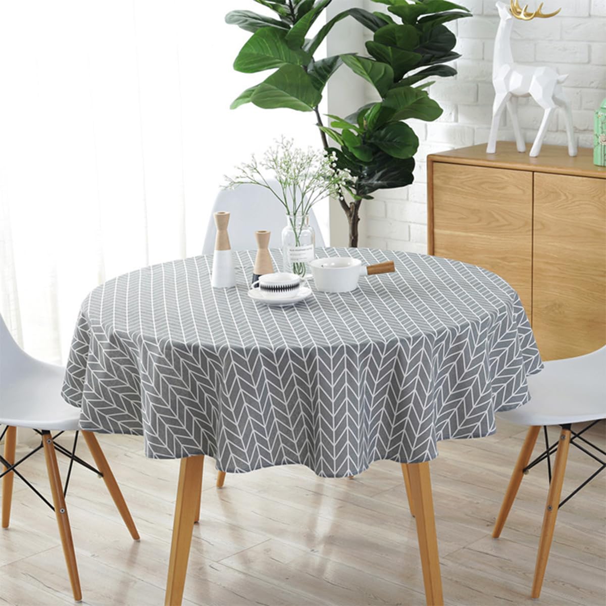 Round Tablecloth 150cm Heavy Duty Cotton Linen Wrinkle Free Tablecloths Nordic Style Washable Table Cloth Decorative Table Cover for Indoor Outdoor Holiday Home Christmas Party Picnic Dining Room