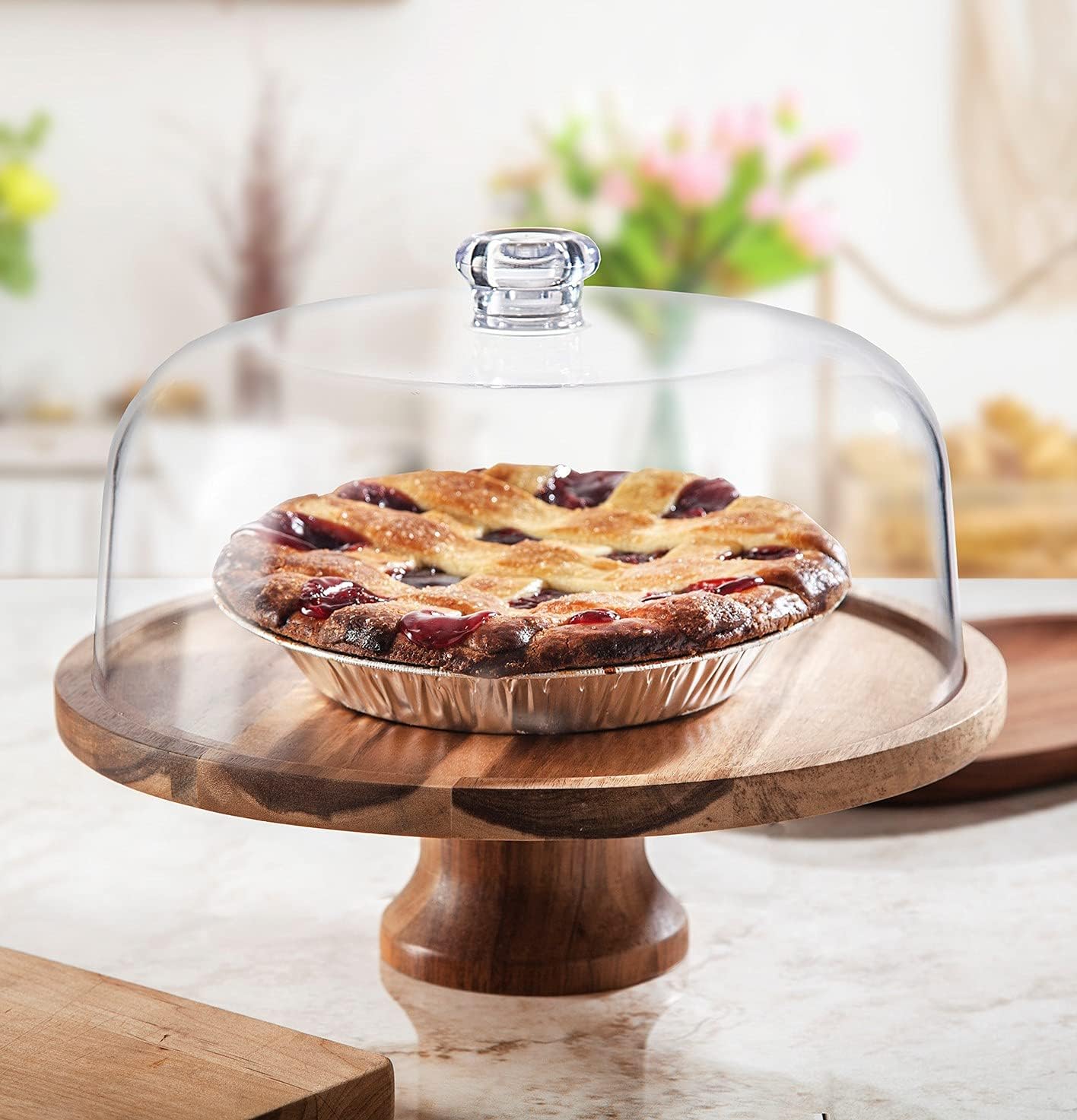 Godinger Cake Stand, Footed Cake Plate Server with Dome, Acaciawood and Shaterproof Acrylic Lid: Kitchen & Dining