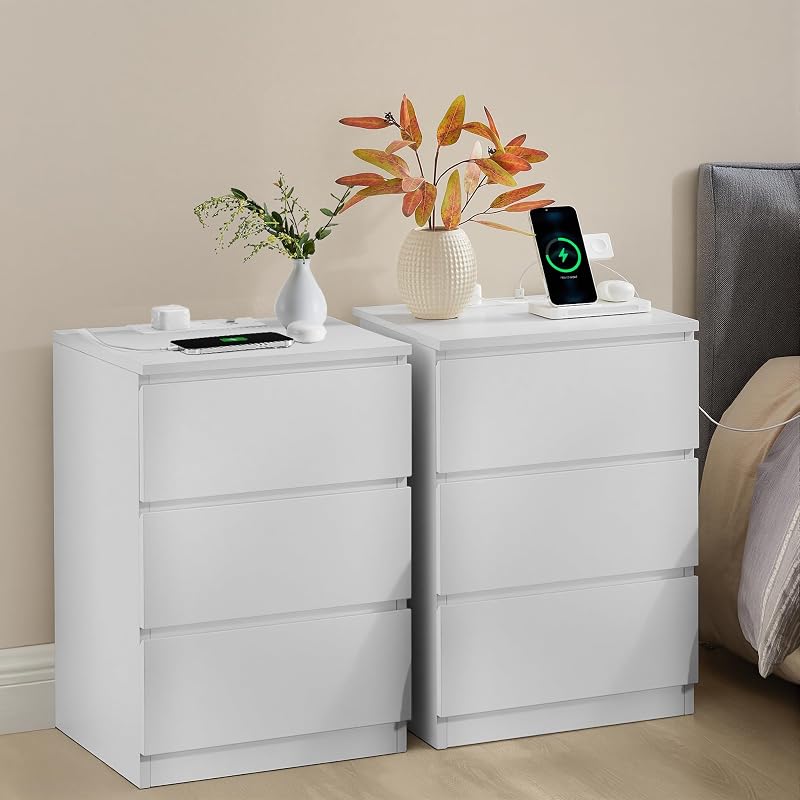 VASAGLE Kailyn Bedside Tables with Power Strip Cloud White LET831W15