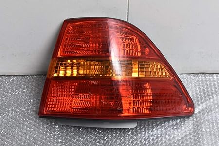 Amazon 中古 トヨタ Ucf30 セルシオ 純正 テールライト テールランプ カバー 右側 Stanley 0807 ブレーキ テールランプ 車 バイク