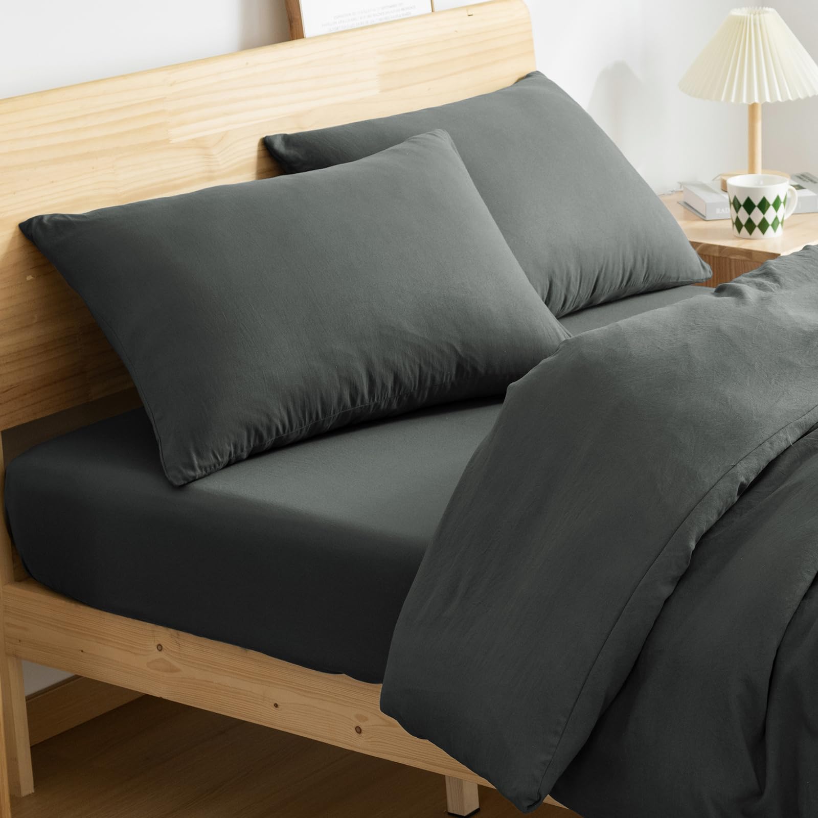Housecover 布団カバーセット ダブル 4点セット寝具カバーセット【水洗い加工&超柔らかい】洋式ベッド・和式布団兼用 ベッドカバー 4点セット 掛け布団カバー ボックスシーツ 枕カバー シワ加工 吸水速乾 丸洗いOK 肌に優しい 無地 シンプル オールシーズン（布団カバー ダブル ダックグレー） の商品画像