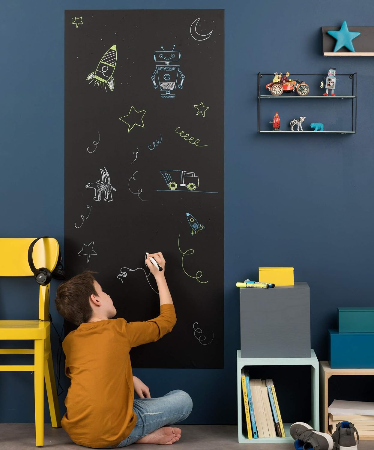 Venilia Self-Adhesive Blackboard Film with 3 Chalks, Chalk Film, Fridge Board, Matte Black, 45 cm x 1.5 m, Thickness 150 μ - Image 4