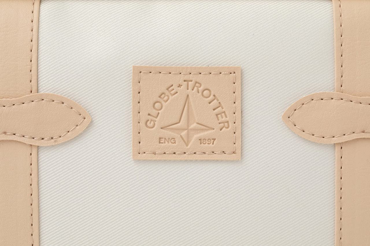 GLOBE-TROTTER LIMITED BOOK WHITE ver.:8/2発売【ムック本付録】グローブ・トロッター マルチポーチ(WHITE ver.)