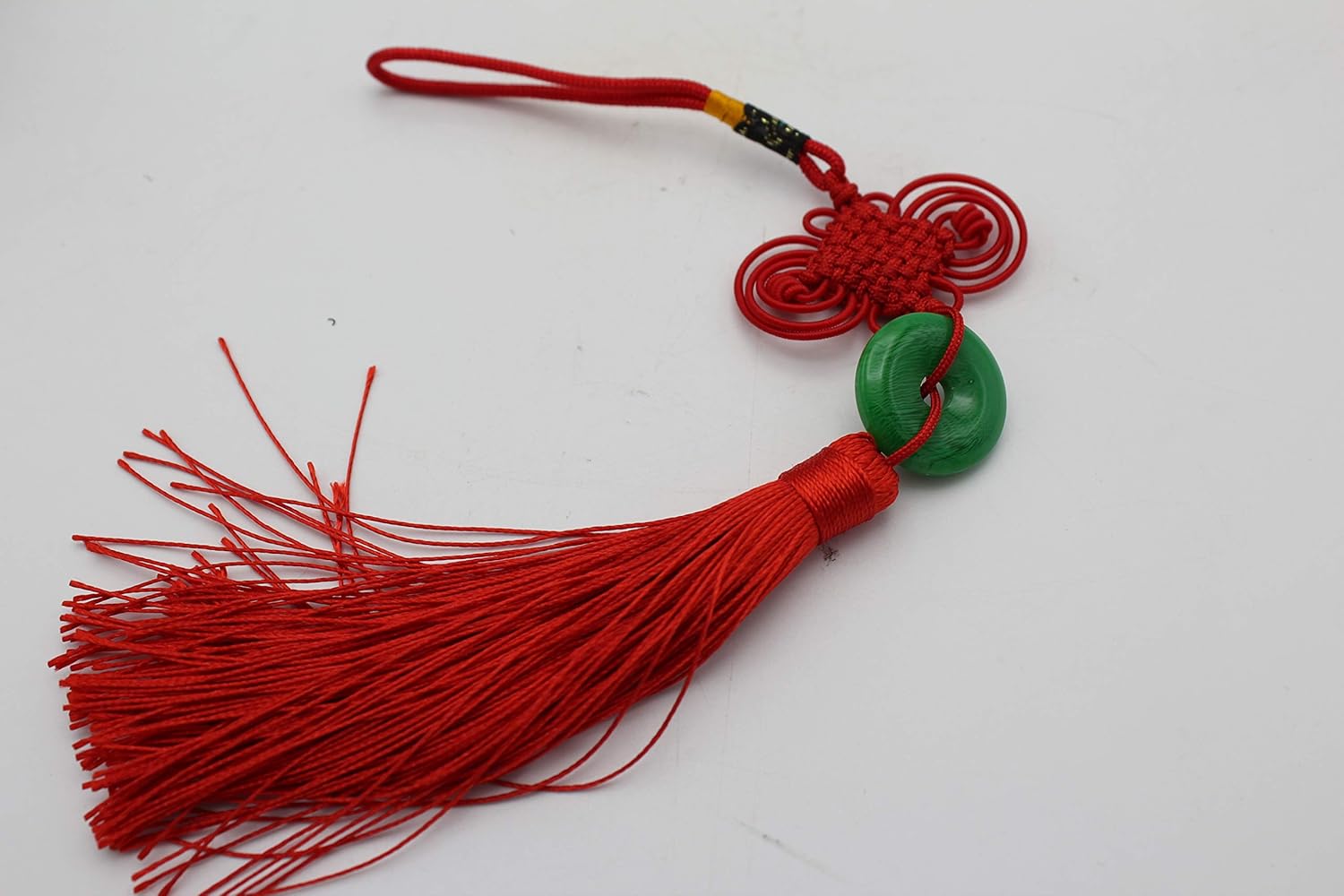 LuckyGifts Oriental Chinese Hand Made Mystic Knots Imitation Jade Prosperity Coin Tassels Hanging Charm Feng Shui Protection Protection (Red)