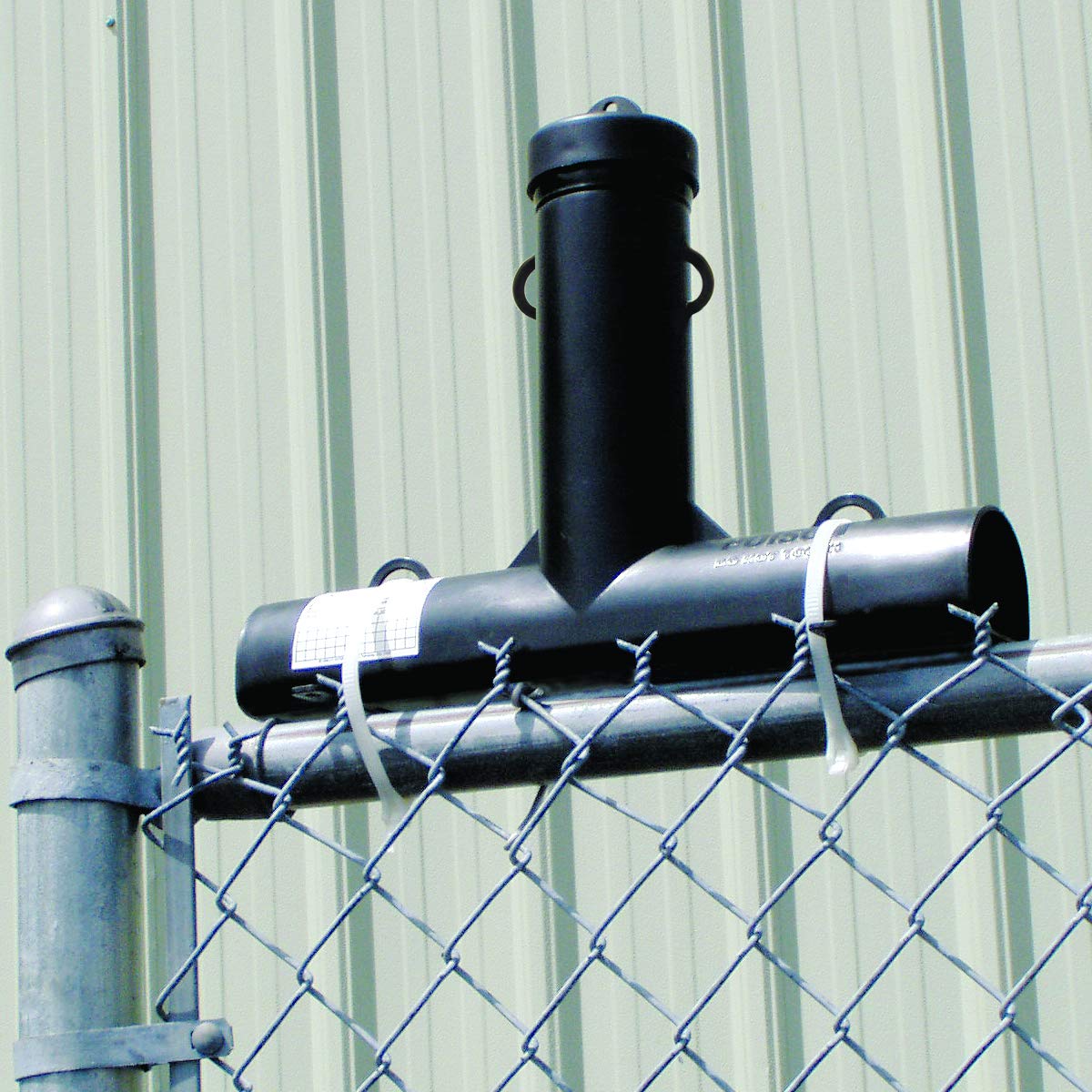 Top Loader Black Plastic Rodent Bait Station – Durable Tamper-Resistant Station for JT Eaton Bait Blocks & Rodenticides