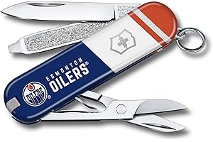 Victorinox Classic SD Swiss Army Knife – Compact 7 Function Swiss Made Pocket Knife with Small Blade, Screwdriver and Key Rin