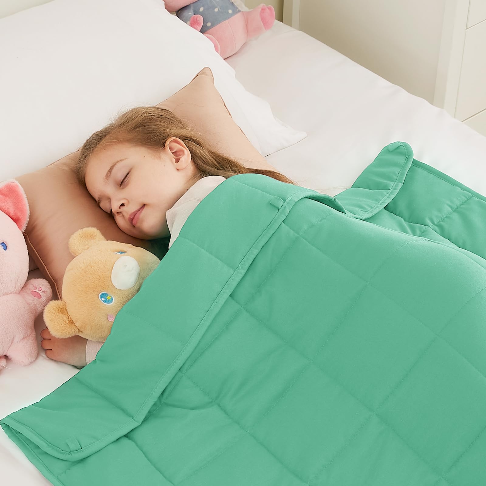 HOSUKKO Weighted Blanket - 5 lbs Green Heavy Blanket - Breathable Blanket(36 * 48 inches, 5 lbs) Image