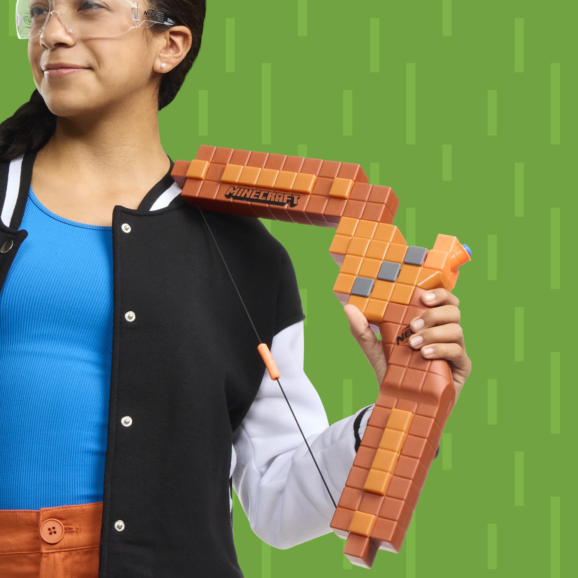 Nerf Minecraft Bow Dart Blaster, Pull-Back String Priming, 8 Nerf N1 Compatible Only with N1 Dart Blasters, Ages 8+