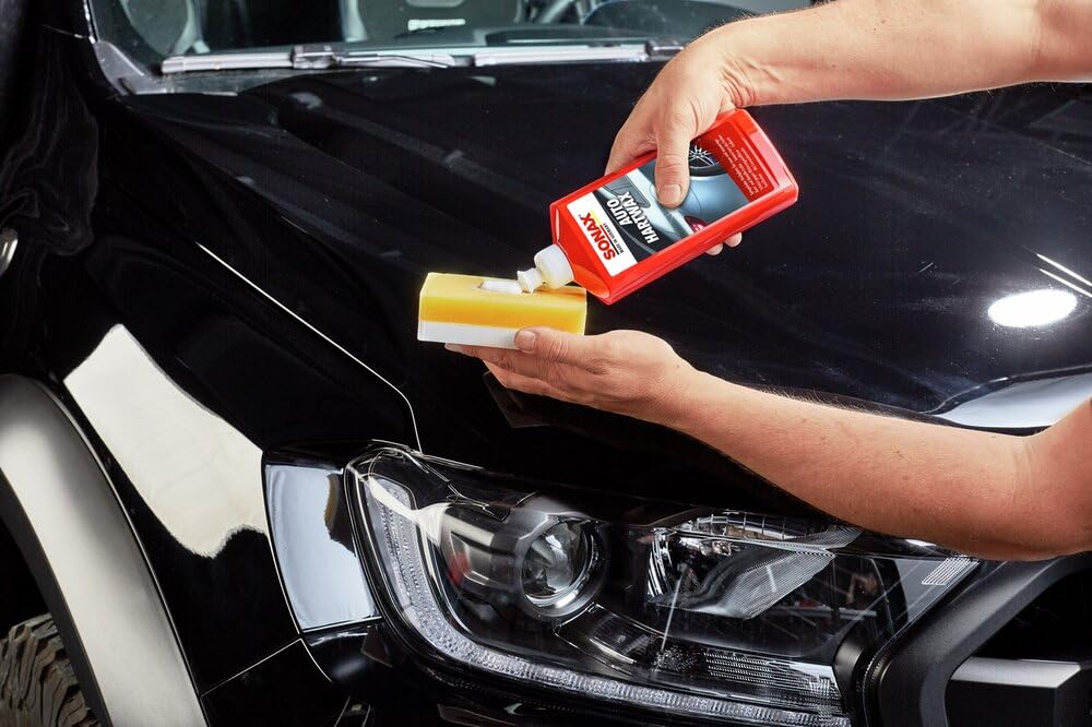 SONAX AutoHartWax (500 ml) flüssig, für Neue und neuwertige Bunt- und Metallic-Lacke | Art-Nr. 03012000 4