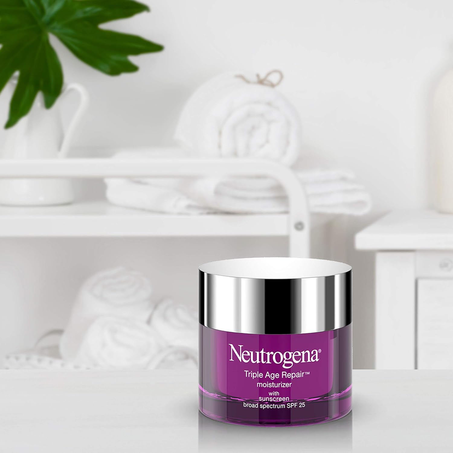Neutrogena Triple Age Repair Anti-Aging Daily Facial Moisturizer with SPF 25 Sunscreen & Vitamin C, Firming Face & Neck Cream for Dark Spots with Glycerin & Shea Butter, 1.7 oz: Beauty