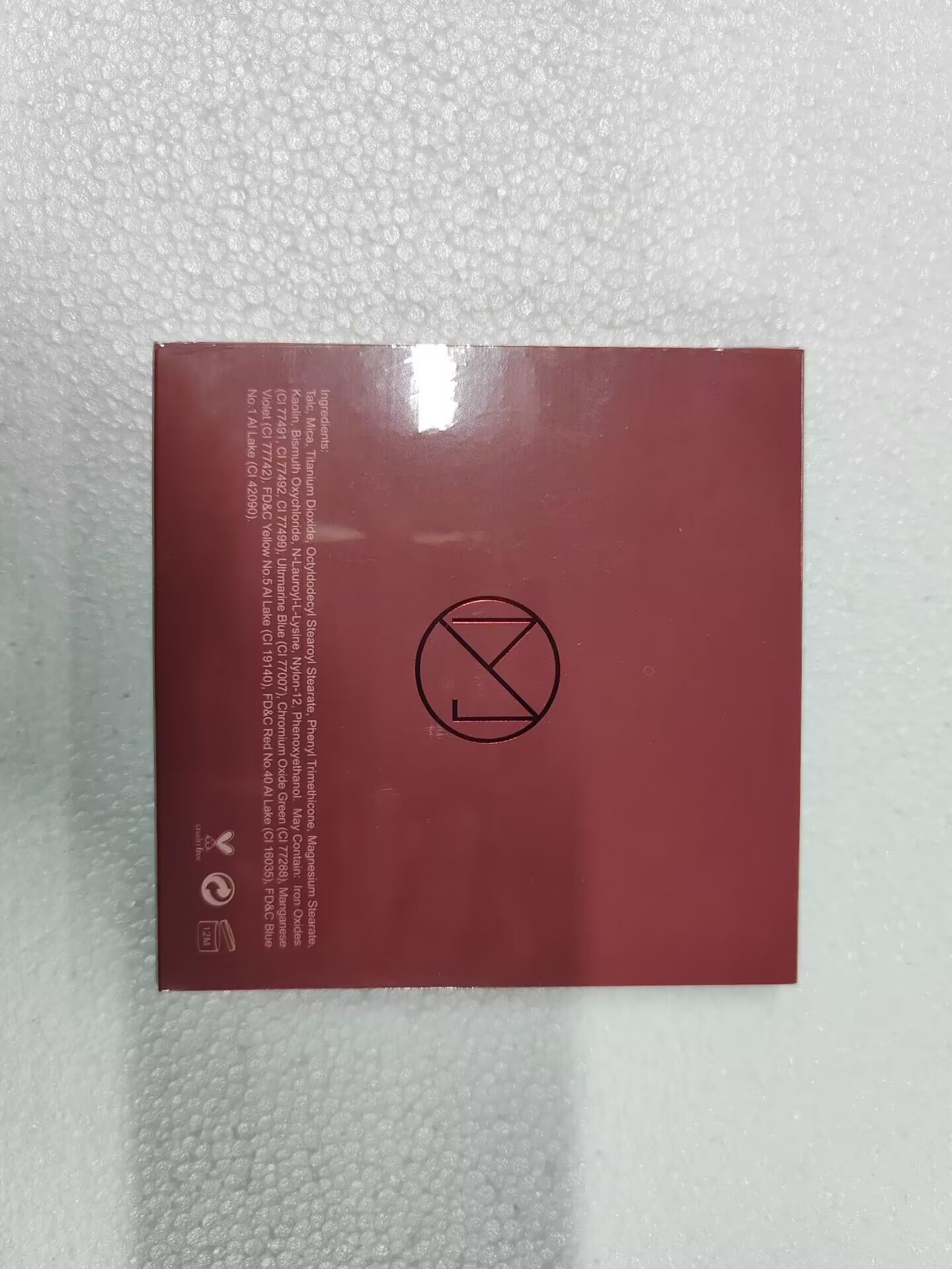 Red Eyeshadow Palette Matte Eye Shadow for Women Long Lasting High Pigmented 9 Shade Glitter Shimmer Matte Red Eye Shadows -9Red