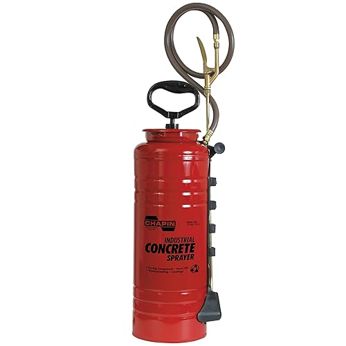 9 Best Pump Sprayers For Staining Fence [Reviewed+Buyer's Guide]