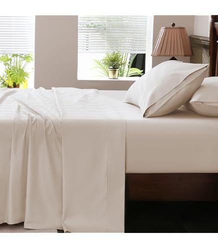 Parure de lit 2 personnes géométrique marine coton 260x240cm Nelly | Maisons du Monde