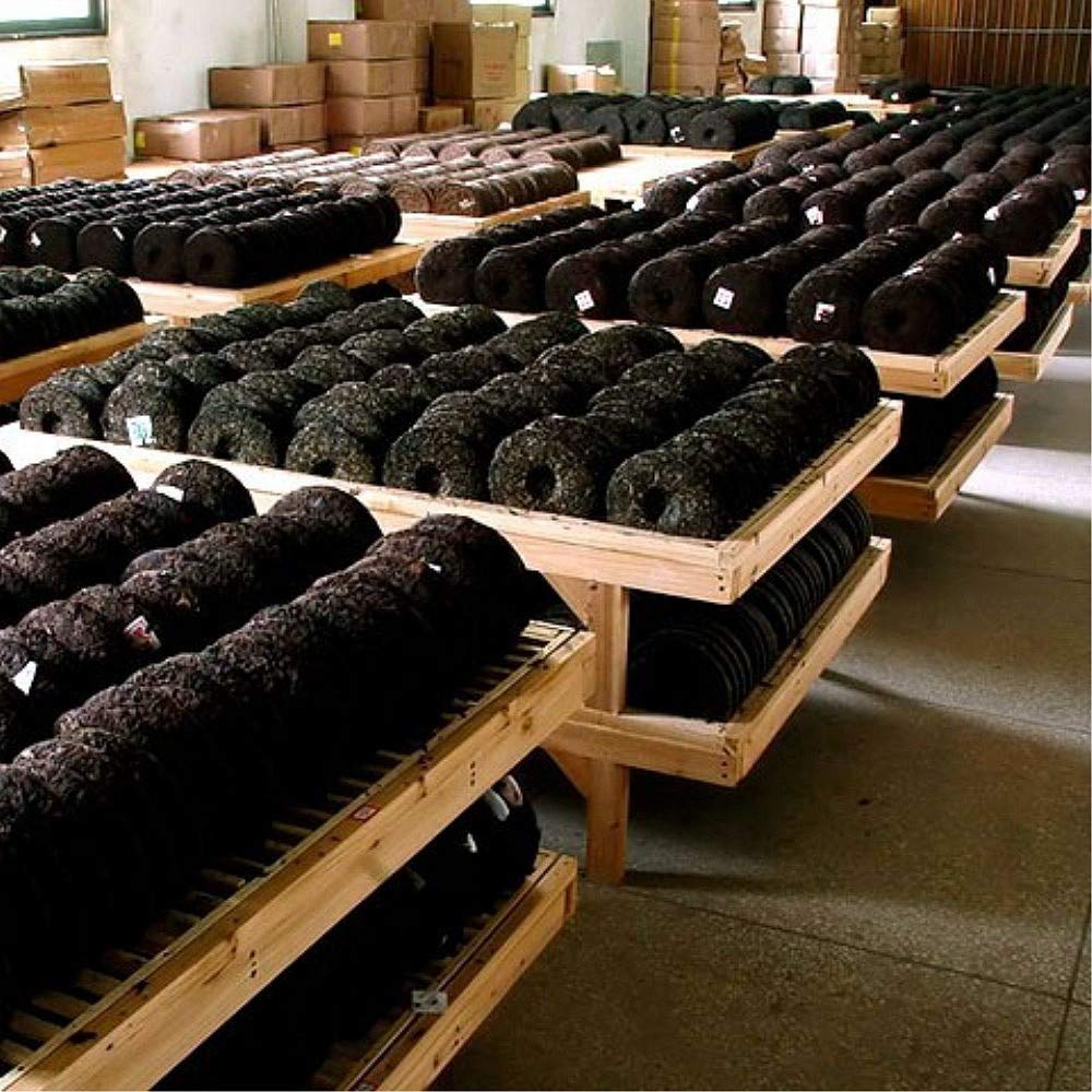 Yan Hou Tang 10 Years Aged Organic Chinese Yunan Premium Puerh Tea Black Cake Cha Ripe Fermented Collectible 357 Gram - Non-GMO Detox Weight Loss US FDA SGS Verified