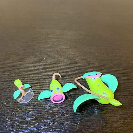 Amazon 立体ポケモン図鑑 マダツボミ ウツドン ウツボット ポケモン フィギュア ポケットモンスター おもちゃ ホビー