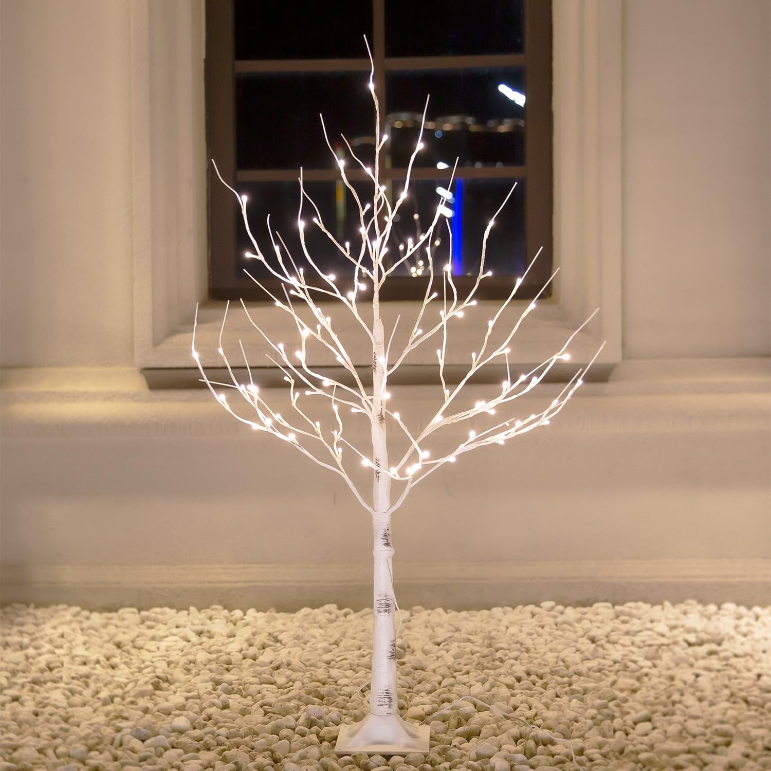 Photo 1 of Tybeeu Lighted Birch Tree Set 4ft, 6ft and 8ft with Warm White LED Lights for Holiday Decor - Realistic Design, UL Certified, Dimmable, Waterproof - Ideal for Indoor and Outdoor Decoration