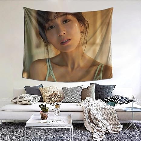 Amazon Co Jp 人気 田中 みな実 たなか みなみ 7 北欧ins風背景布 タペストリー 売れ行きがよい タペストリー インテリア デコレーション 配置 おしゃれ飾り 壁紙 壁掛け リビング かっこいい ベッドルーム 改造する ホーム キッチン