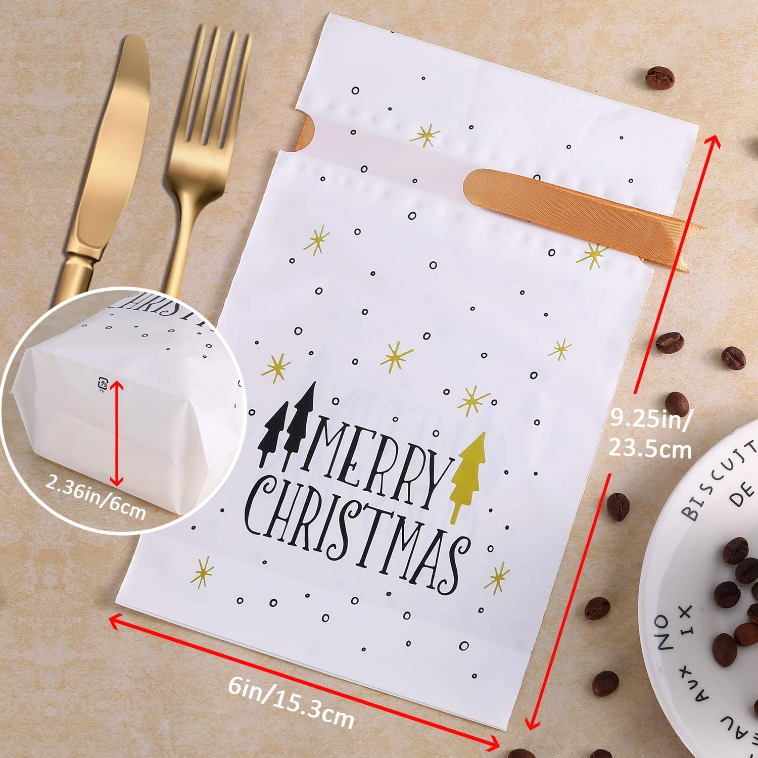 Frienda 30 Pack Treat Bags with Drawstring Merry Christmas Tree Print Plastic Candy Bags Drawstring Cookie Sack for Christmas Wedding Party Birthday Engagement Holiday Favor - Image 4