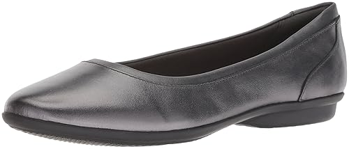 clarks gracelin mara flat