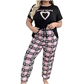 WDIRARA Women's Plus Size 2 Piece Strawberry Print Pajama Set Round Neck Short Sleeve and Pants Sleepwear