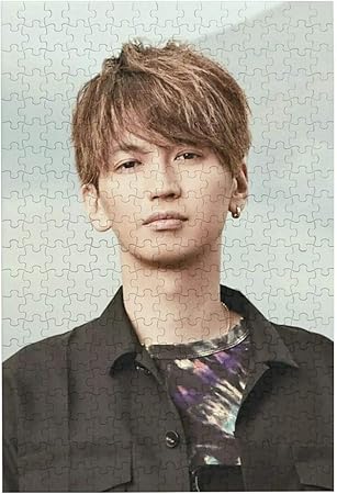 Amazon 21新款 ジグソーパズル 大倉忠義 Okura Tadayoshi 300ピース ポスター 壁飾り 木製 丈夫 大人 パズル 減圧 木製の 積み木 耐久性 高級印刷 無毒 無臭 無害 難易度調整可能 大人用 子供用 キャラクター パズル 萌えグッズ 子供 初心者向け 長26cm 38 3cm