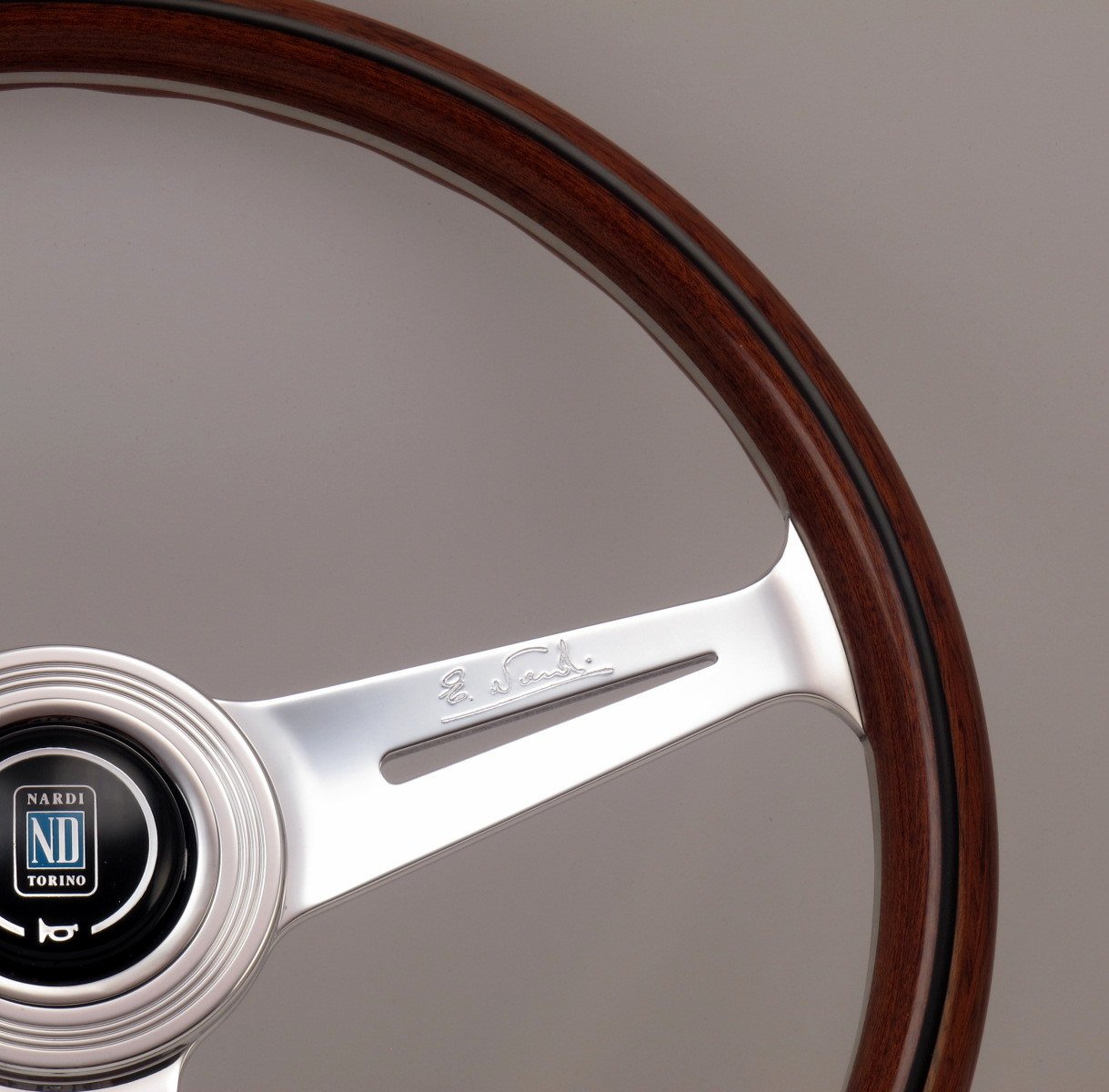 NARDI Steering Wheel Classic 360 mm (14.17 inches) Mahogany Wood