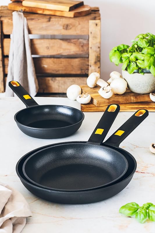 Daily Pro | Set di 3 padelle 20-24-28 cm, alluminio fuso