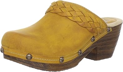 sbicca clogs