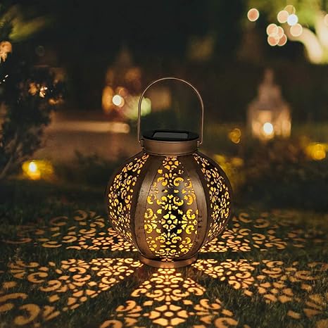Petrala Solar Lantern Outdoor Decorative Metal Retro Hanging
