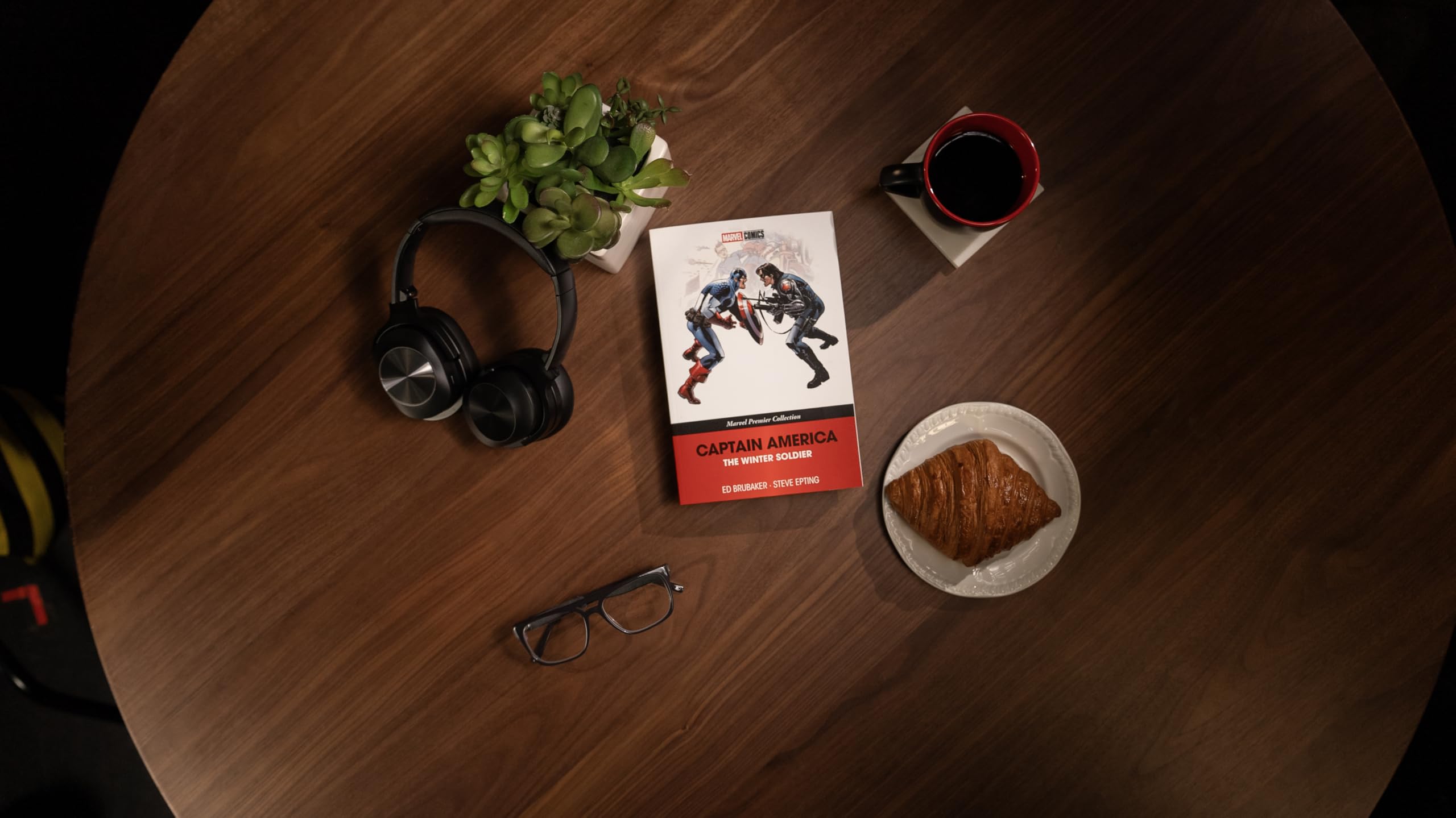 Captain America: The Winter Soldier [Marvel Premier Collection] Captain America: The Winter Soldier [Marvel Premier Collection] Paperback Kindle