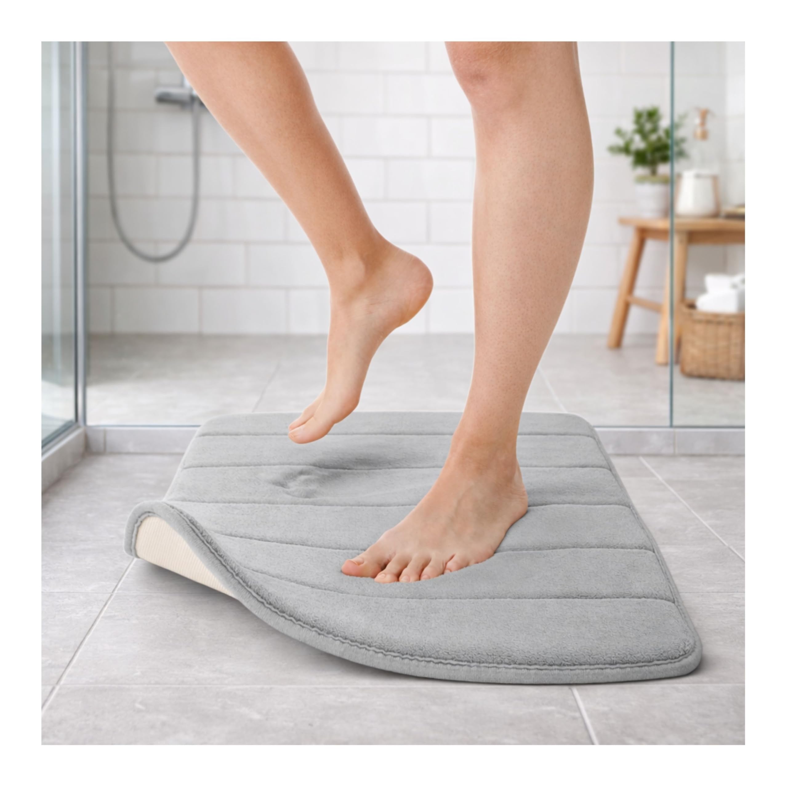 Tatay Bath Mat Nuvola, 100% Microfiber, Non-slip, Absorbent, Quick Dry, Soft Touch, Memory Effect, Washable, Grey. Measures 40 x 60 cm