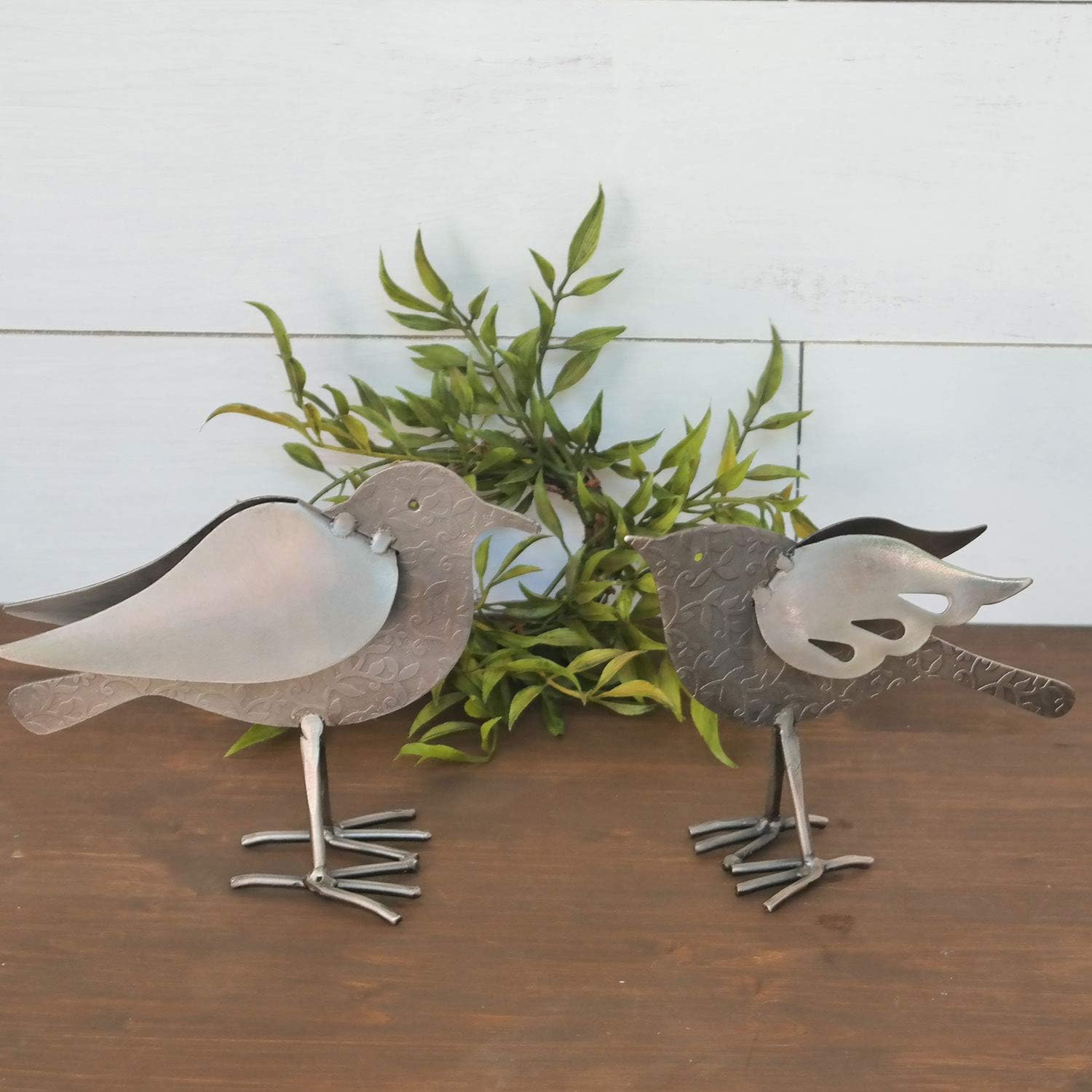 Foreside Home & Garden Silver Set of 2 Distressed Etched Metal Birds