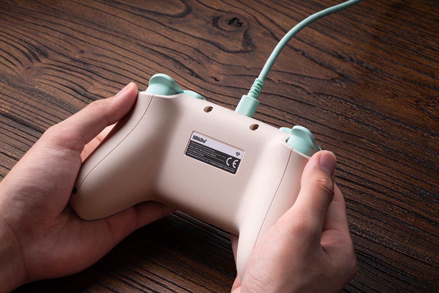 8Bitdo Ultimate 2C Wired Controller for Windows PC and Android, with 1000Hz Polling Rate, Hall Effect Joysticks and Hall Triggers, and Remappable L4/R4 Bumpers (Mint)