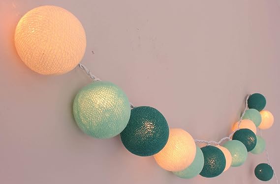 Lichterkette 'Aqua' mit 20 Kugeln aus Baumwolle - Cotton Ball Lights, innen