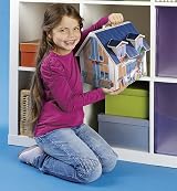 Playmobil 70985 City Life Take Along Doll House with 4 Rooms 64-Piece Set view 8