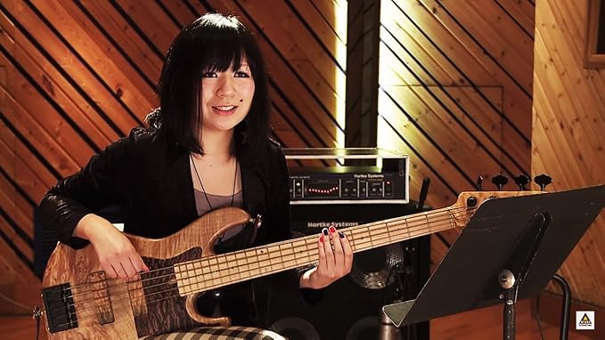 Amazon Co Jp ゼッタイ弾ける ベース ライン フレーズ集 Dvd Dvd ブルーレイ 岩永真奈