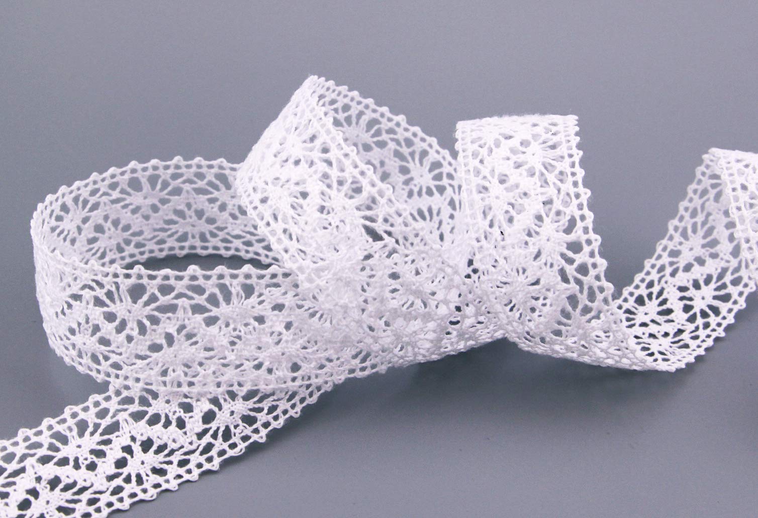 finemark 5 m x 25 mm Lace Ribbon Emma White Sold by The Metre Lace Crochet Ribbon Cotton Blend Natural Look Decorative Ribbon Crochet Lace Trim
