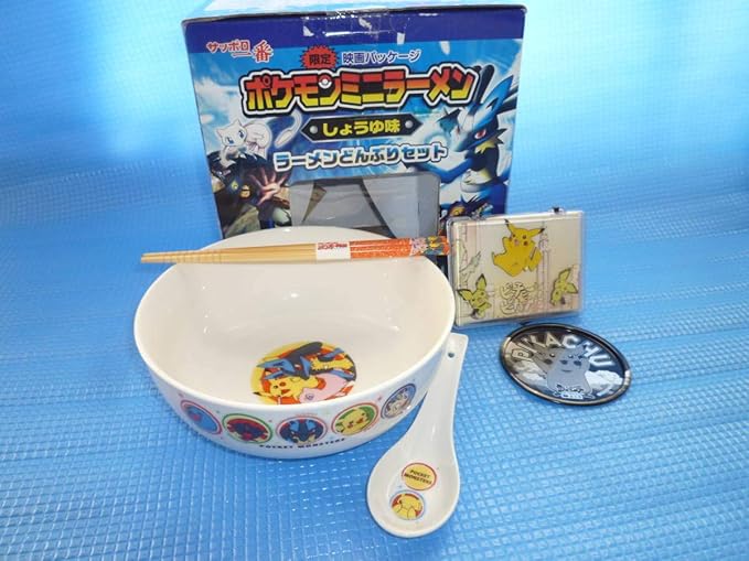 Amazon Co Jp Bポケモンミニラーメンどんぶりセット 箸とレンゲ付き とピチューとピカチュウ バッジセット他3点 Hobby