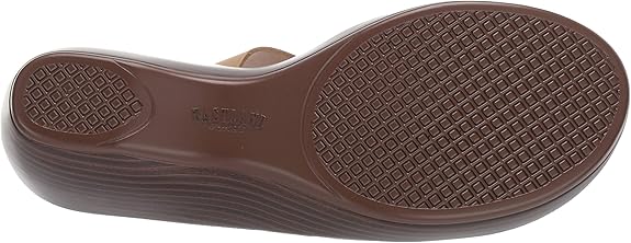 eastland laurel wedge sandal
