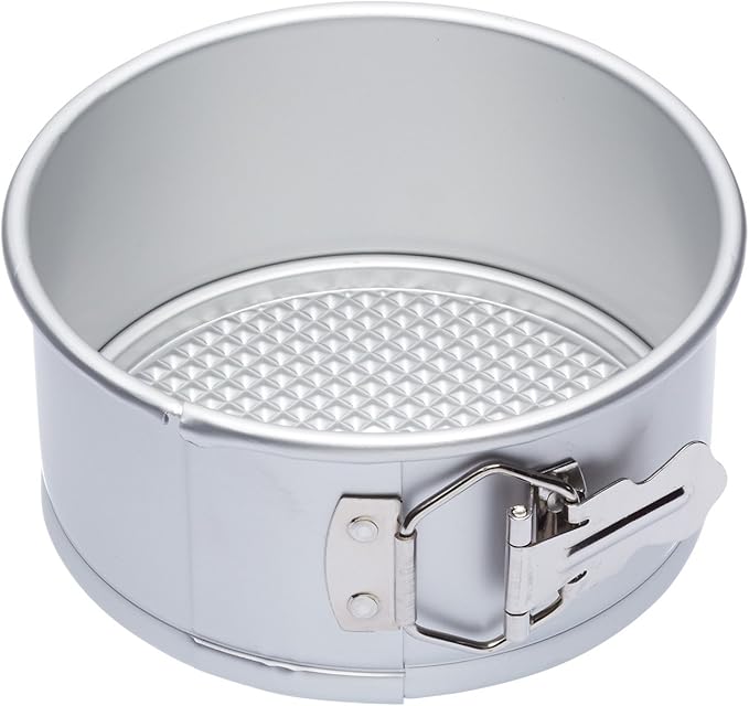 MasterClass Silver Anodised Springform Cake Tin With Loose Base, 15.5