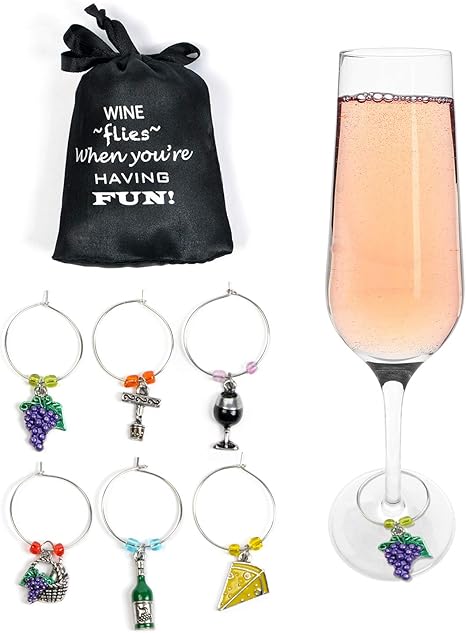 Amazon.com | Wine and Grapes Wine Glass 