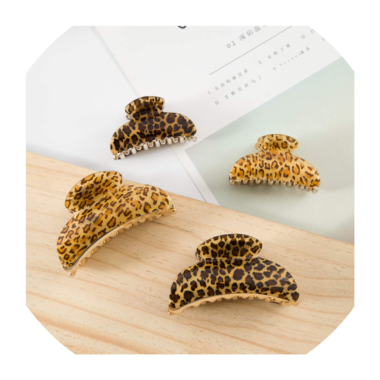 Amazon Com New Hair Clips Grab Clip Leopard Women New Acrylic