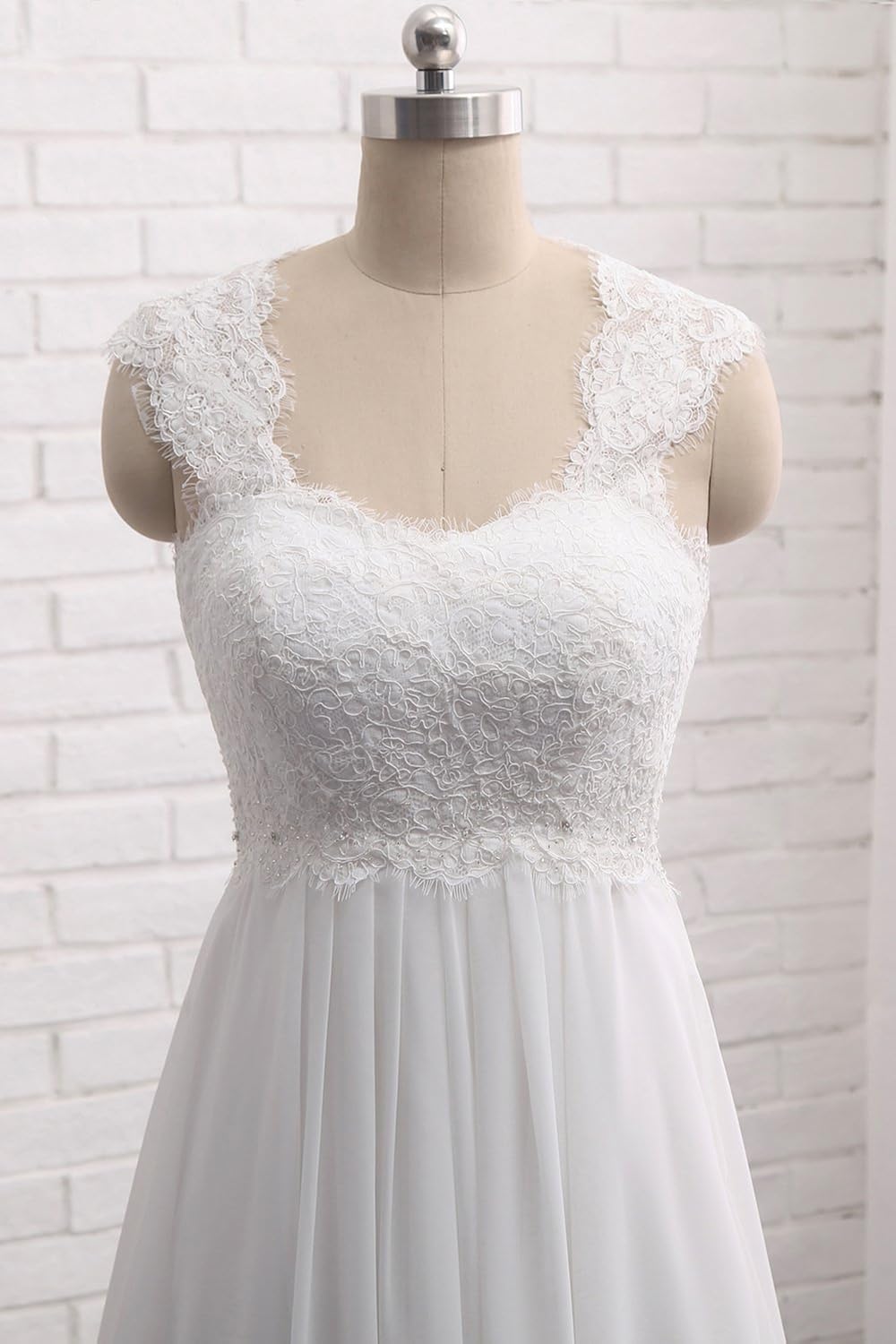Women's Sleeveless Lace Chiffon Evening Wedding Dresses Bridal Gowns: Clothing